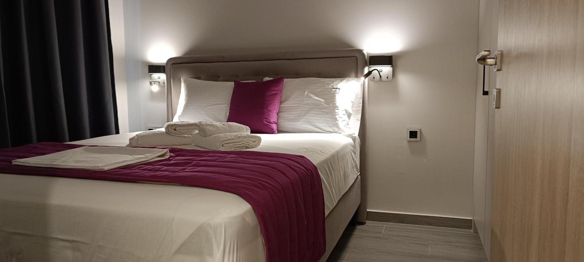 Pyrgiou Aparthotel *